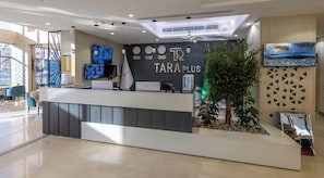 Reception - tara plus hotel (Jeddah)