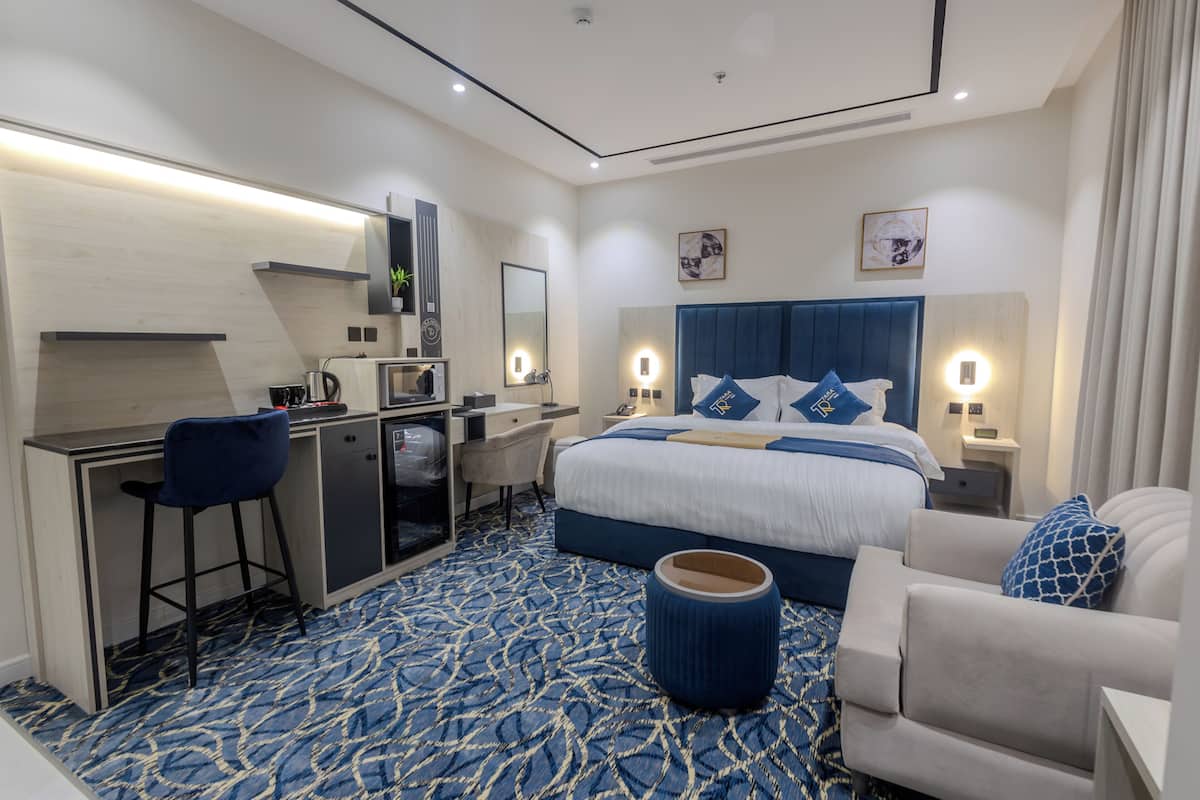 1 bedroom, Egyptian cotton sheets, premium bedding, pillow-top beds