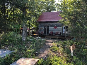 Exterior - Private Island stay. Oak Island on the Trent River. (Hastings)