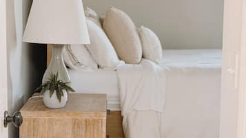 2 soverom, strykejern/-brett, wi-fi og sengetøy