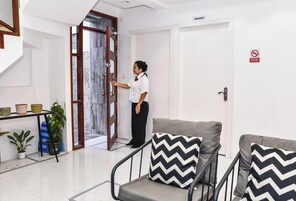 Televisión LCD de 55 pulgadas con canales digitales