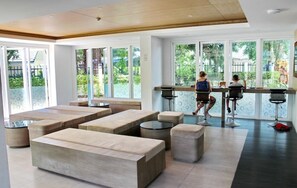 Lobby - Kata Ozone (Karon)