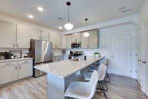Fridge, microwave, stovetop, dishwasher - Modern Downtown Apt w/ Balcony in Wake Forest! (Wake Forest)