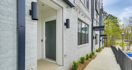 Modern Downtown Apt w/ Balcony in Wake Forest!