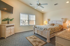 4 habitaciones, escritorio, tabla de planchar con plancha y internet 