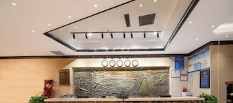 Yuzhou Peace Hotel