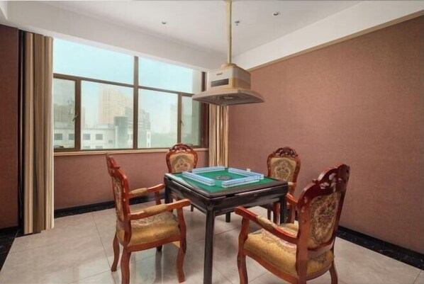 Dining - Yuzhou Peace Hotel (Hotan)