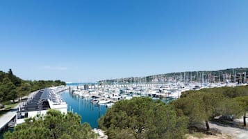 Apartment (Two Bedroom Apartment) | Exterior