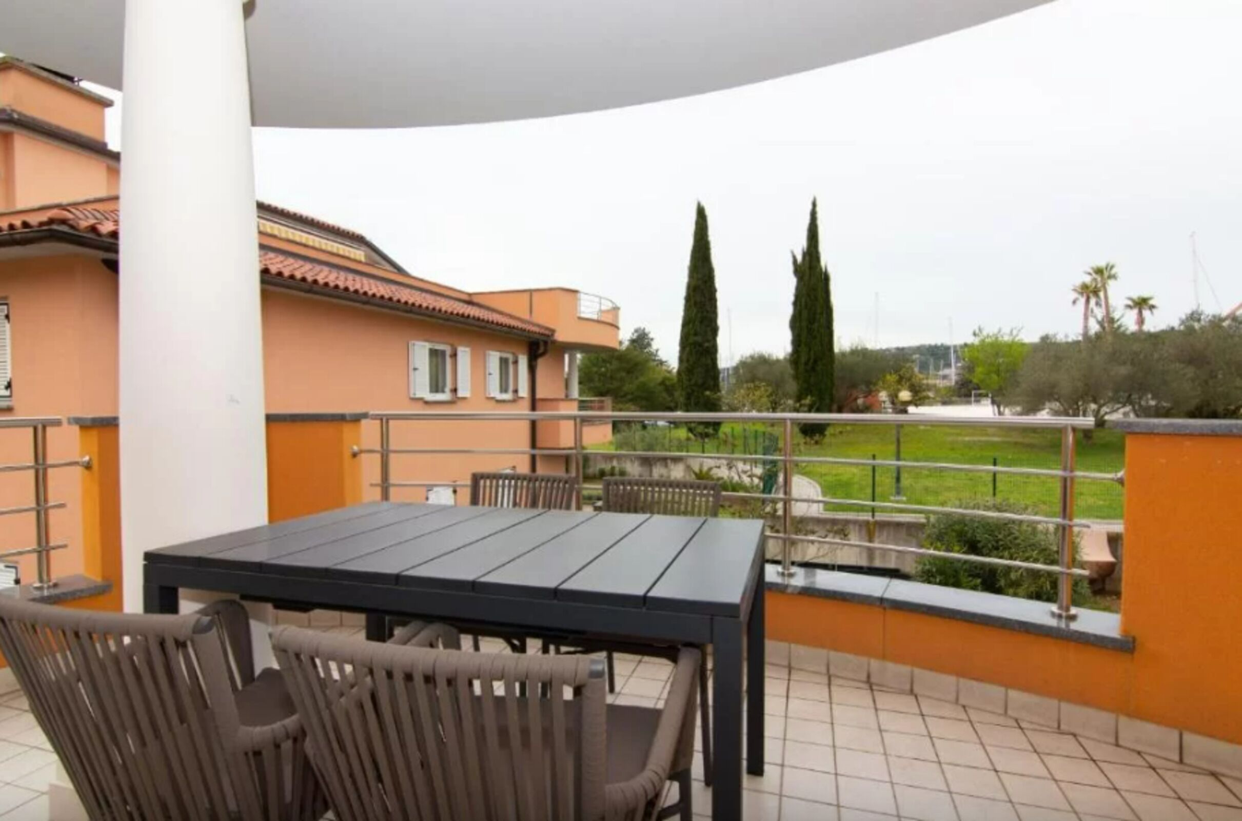 Apartment (Two Bedroom Apartment) | Terrasse/Patio