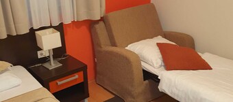 Marina Portorož Family Friendly Apartment 5