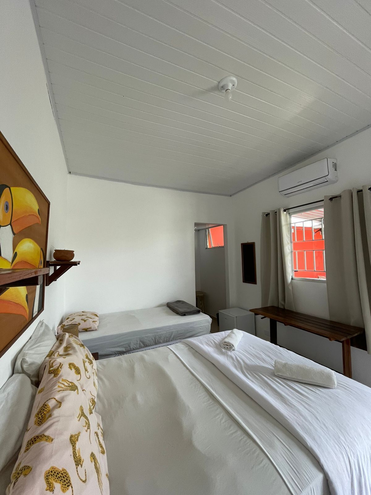 Habitación Confort | Wifi gratis y ropa de cama