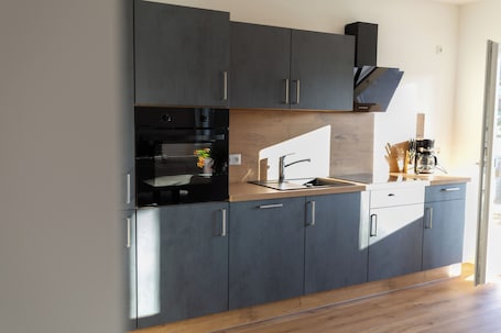 Fridge, oven, stovetop, dishwasher. BEST STAY: Rhön family vacation Dietershausen
