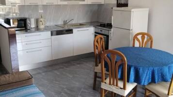 Departamento (Standard One Bedroom Apartment with S) | Servicio de la propiedad