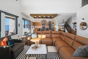 Smart TV, fireplace, video games