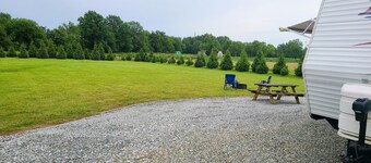 Grand Park RV Site, 8 min away! Westfield/Sheridan, for a convenient getaway!
