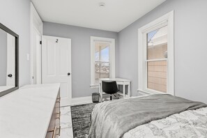 5 bedrooms, WiFi, bed sheets