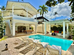 Piscina externa