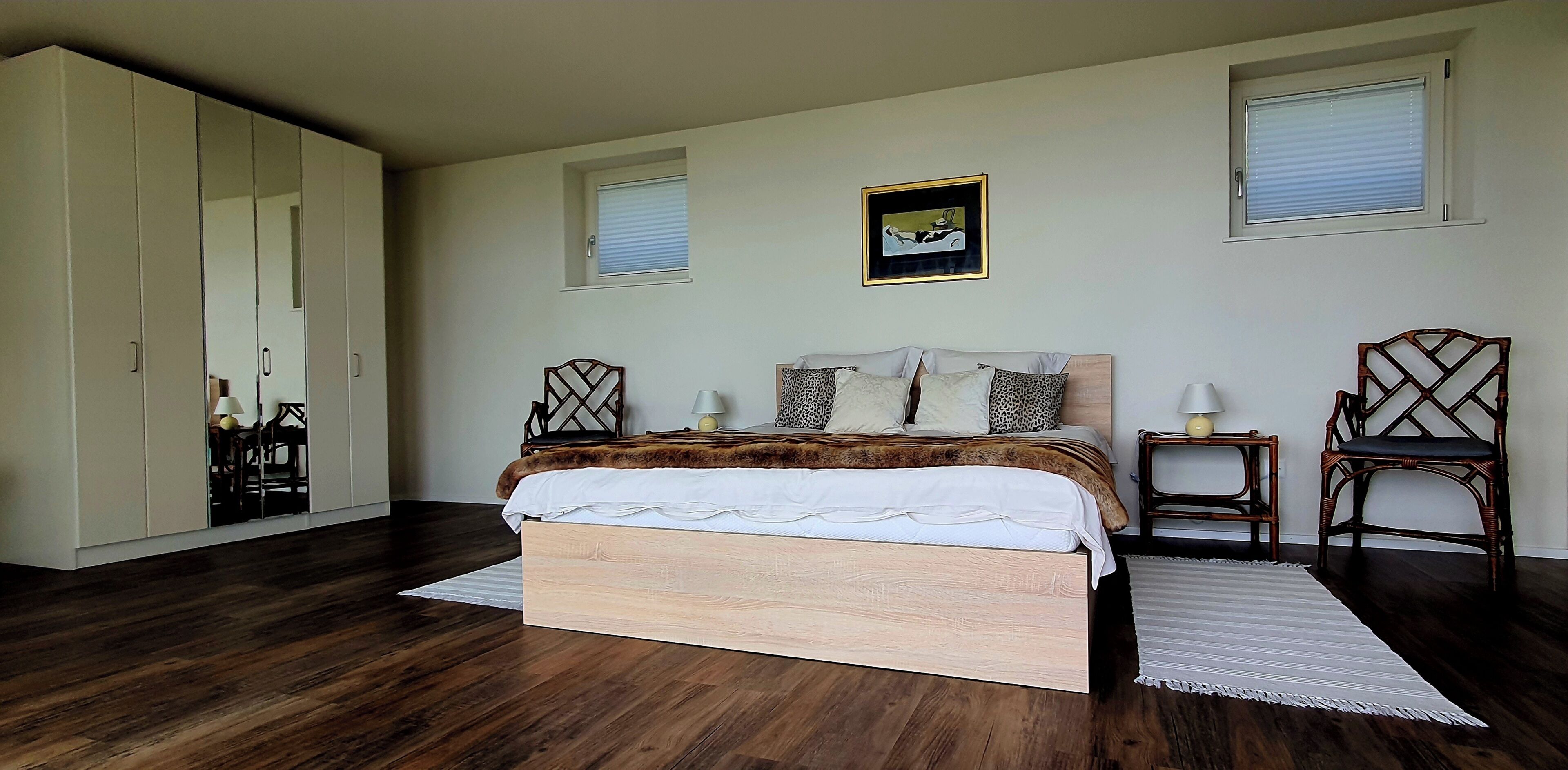 1 bedroom, desk, free WiFi, bed sheets