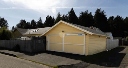 Sequoia Cottage