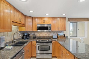 Réfrigérateur, plaque de cuisson