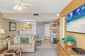 Living area - Pinnacle Port,  C2-303 (Panama City Beach)