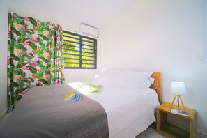 3 chambres, fer et planche à repasser, accès au Wi-Fi (inclus)