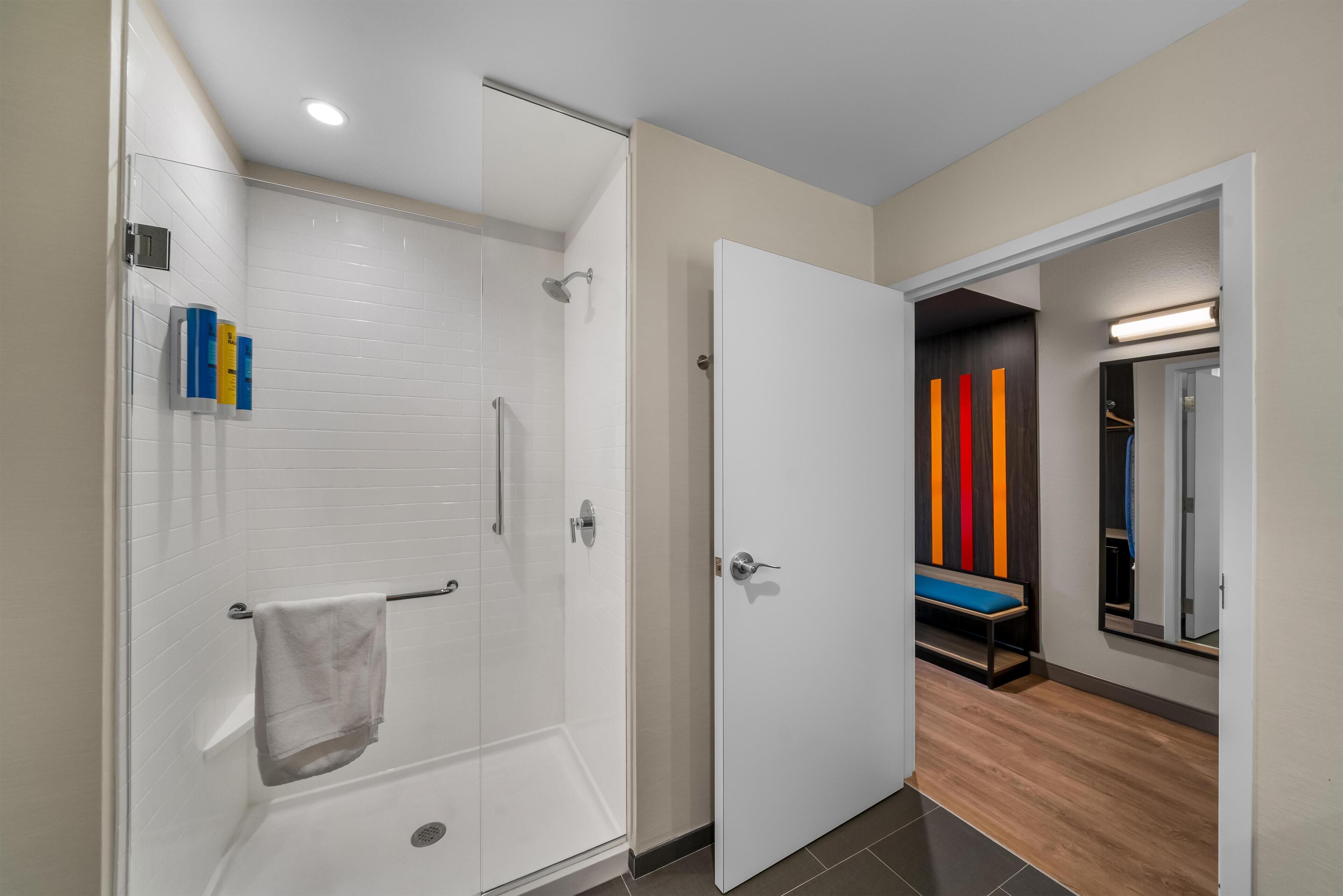 Room, 2 Queen Beds | Bathroom shower