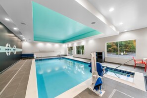 Pool - Tru By Hilton Brockton (Brockton)