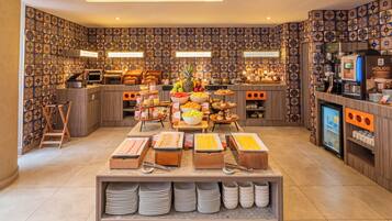 Desayuno buffet incluido todos los días