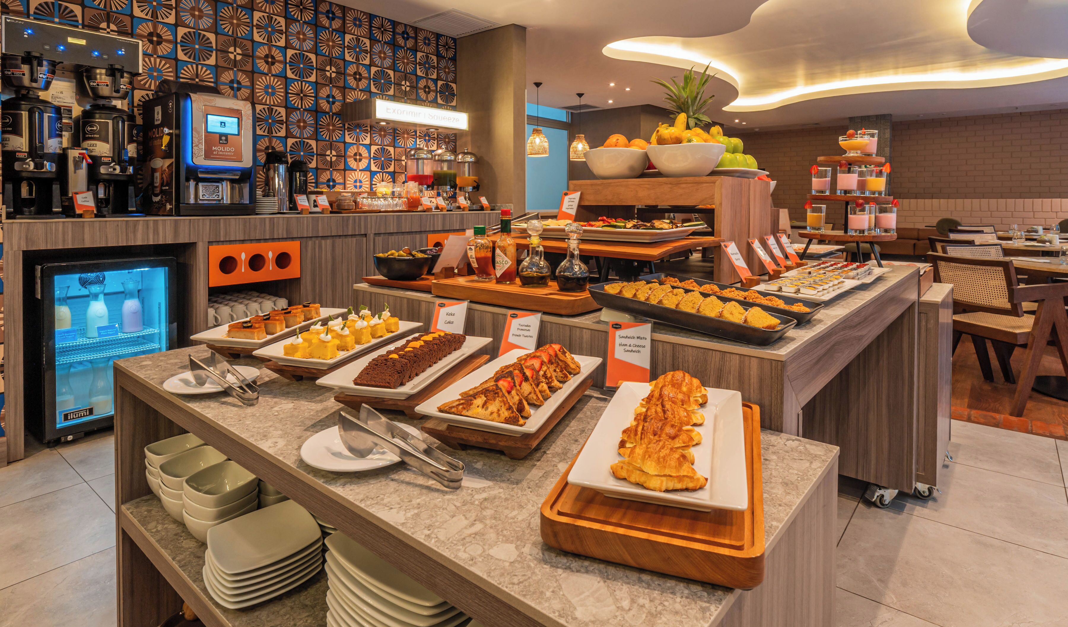 Bữa sáng buffet