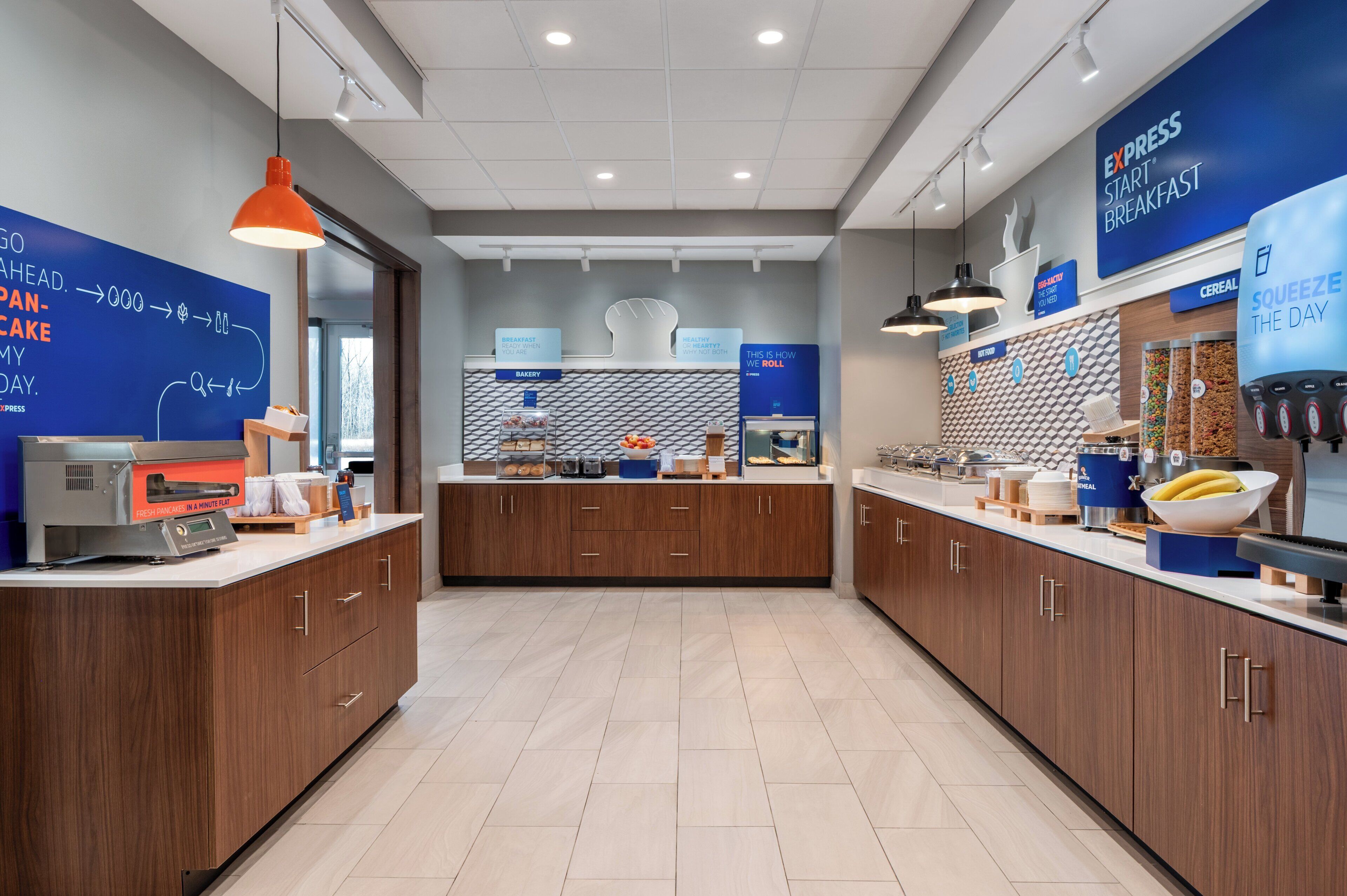 Free daily buffet breakfast