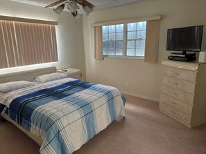 4 camere, ferro/asse da stiro, Wi-Fi, lenzuola