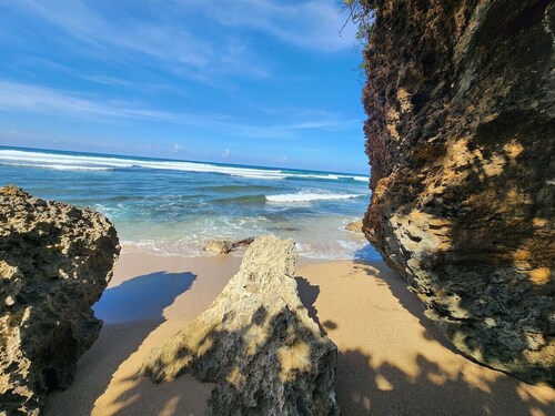 Modern beach house downtown. Unit #2