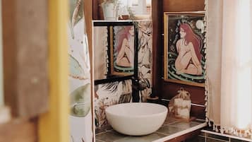 Hårtørrer, håndklæder, Sæbe, Shampoo