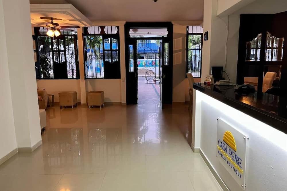 Hotel Boutique Casa Pere