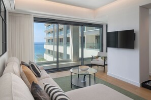 TV - Acqua Residence VII - Luxury 3BR in Funchal (Funchal)