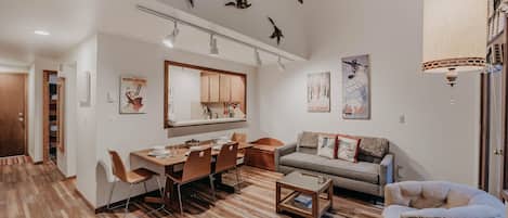 Condo, 1 Bedroom, Balcony, River View | Living room