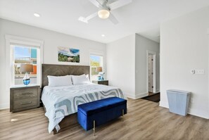 4 habitaciones, escritorio, wifi gratis y ropa de cama