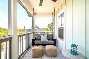 Property grounds - All The Extras: six seater golf cart, 3 houses down from pool, pet friendly, forest views out front (Santa Rosa Beach)