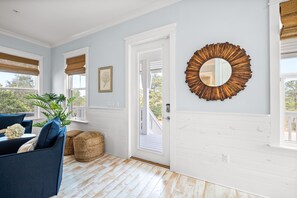 Interior - All The Extras: six seater golf cart, 3 houses down from pool, pet friendly, forest views out front (Santa Rosa Beach)