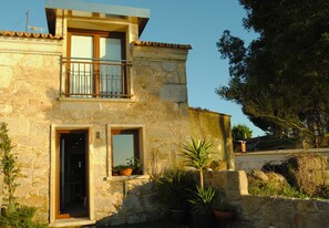 Exterior detail - Pedraserrada House (A Illa de Arousa)