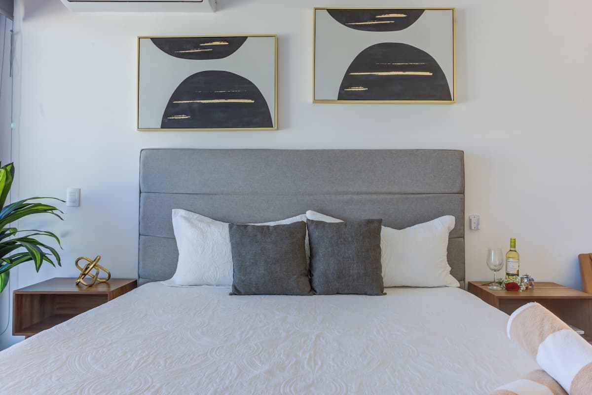 Căn hộ Deluxe, 2 phòng ngủ, ban công, quang cảnh resort | 2 phòng ngủ, truy cập Internet không dây miễn phí, bộ trải giường