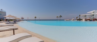 Aria Ocean Condominios