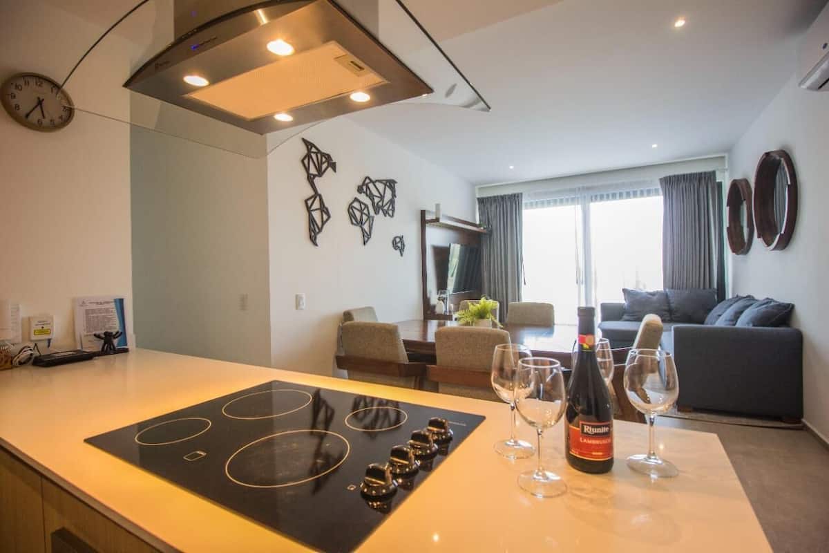 Căn hộ Deluxe, 2 phòng ngủ, ban công, quang cảnh resort | 2 phòng ngủ, truy cập Internet không dây miễn phí, bộ trải giường