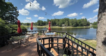 Scenic Getaway: Motel with Easy Access to Nature Trails | Pets are Allowed