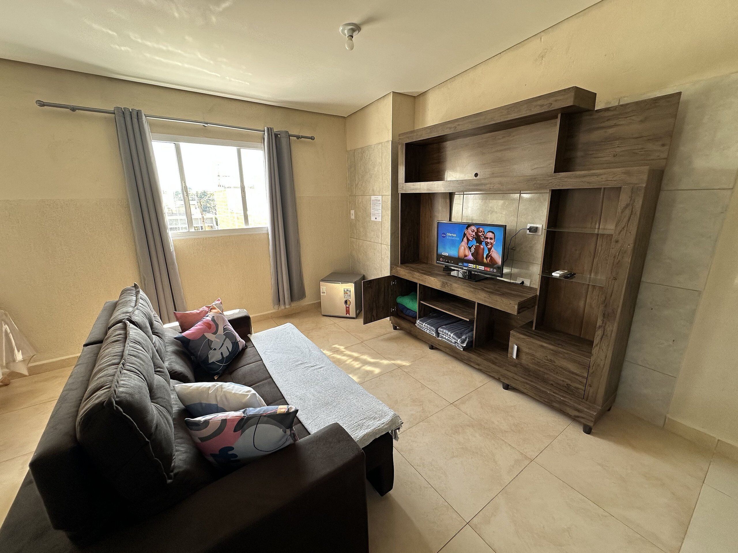 Grand Studio | Living area | 32-inch Smart TV with digital channels, Netflix, streaming services