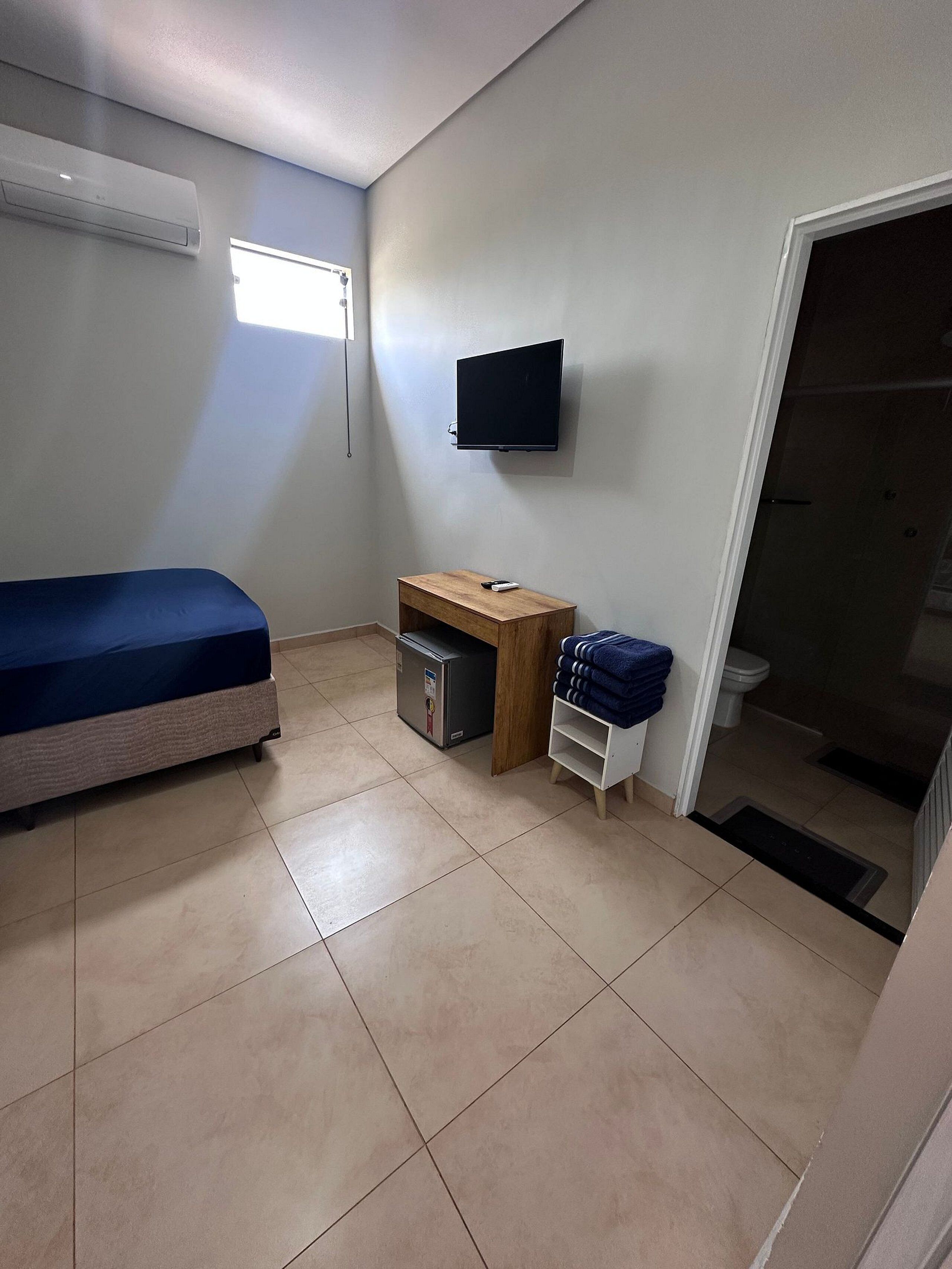 Wifi gratis y ropa de cama 