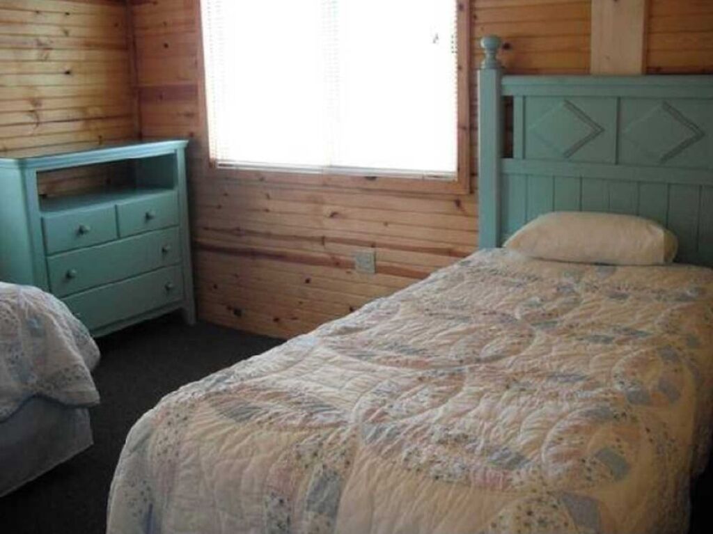 2 bedrooms