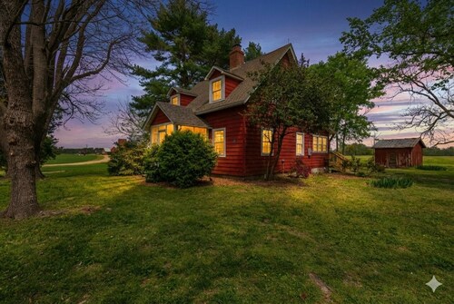 3BR Historic Westover Stay | James River Views