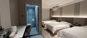 Longkou Zhaoren Business Hotel